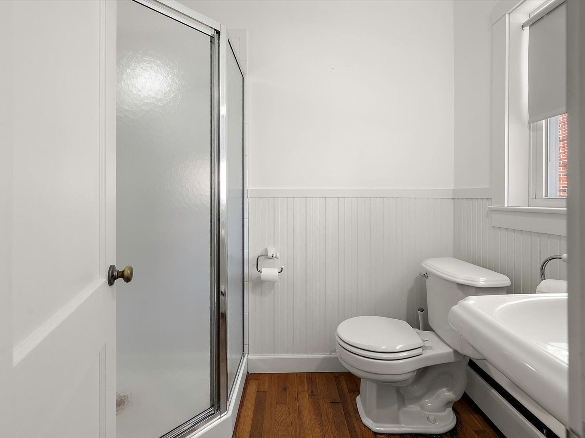 Gallery image slideShow16