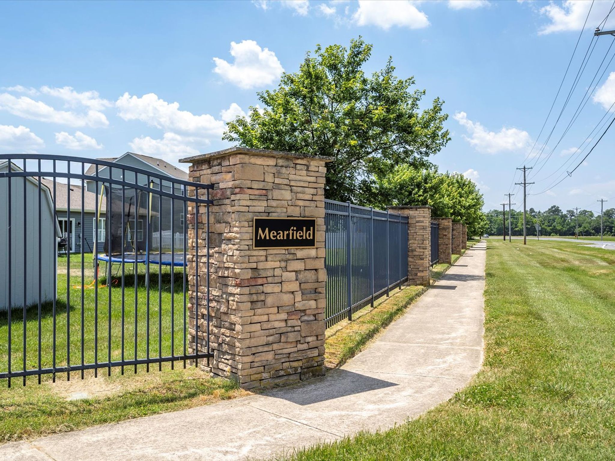 Gallery image slideShow25